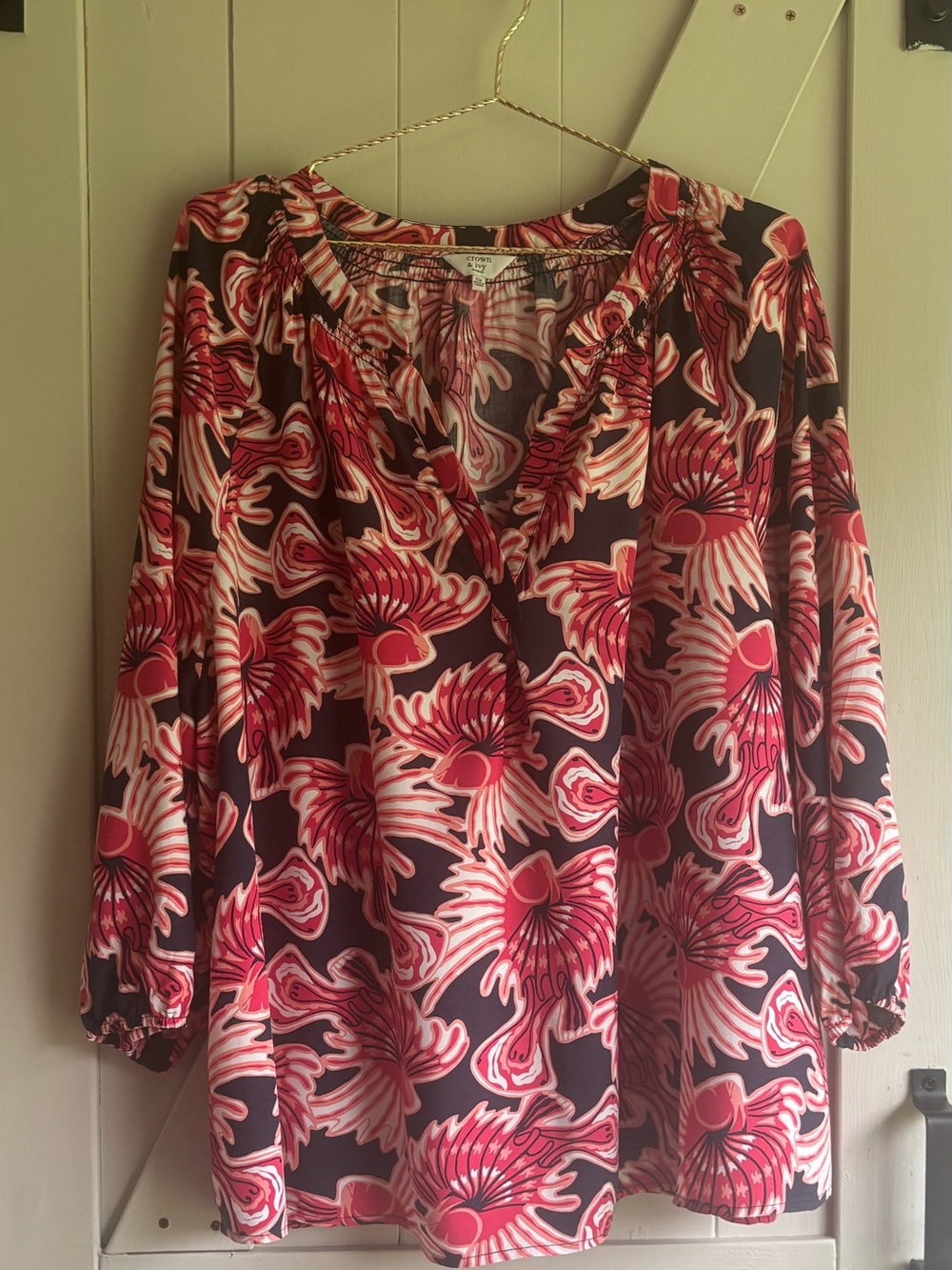 Crown &Ivy Women’s Coastal Print Blouse - Red and Navy